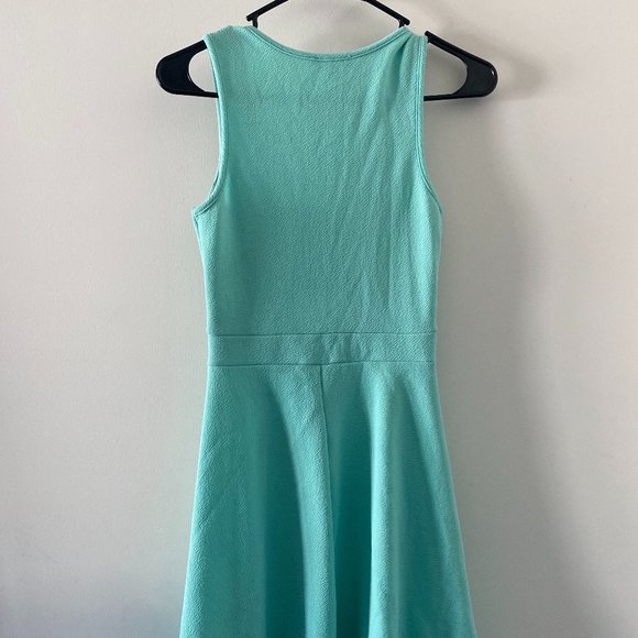Seafoam Green Dress - Picture 4 of 8